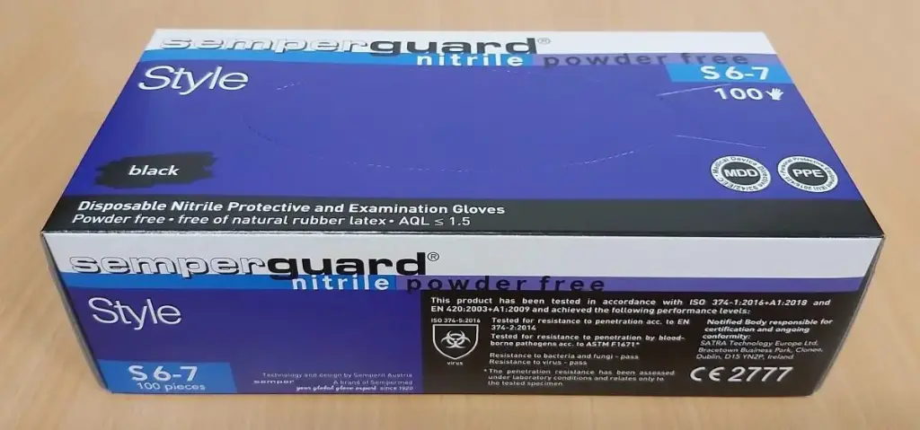 Semperguard Nitril Pormentes kesztyű 100 db Fekete